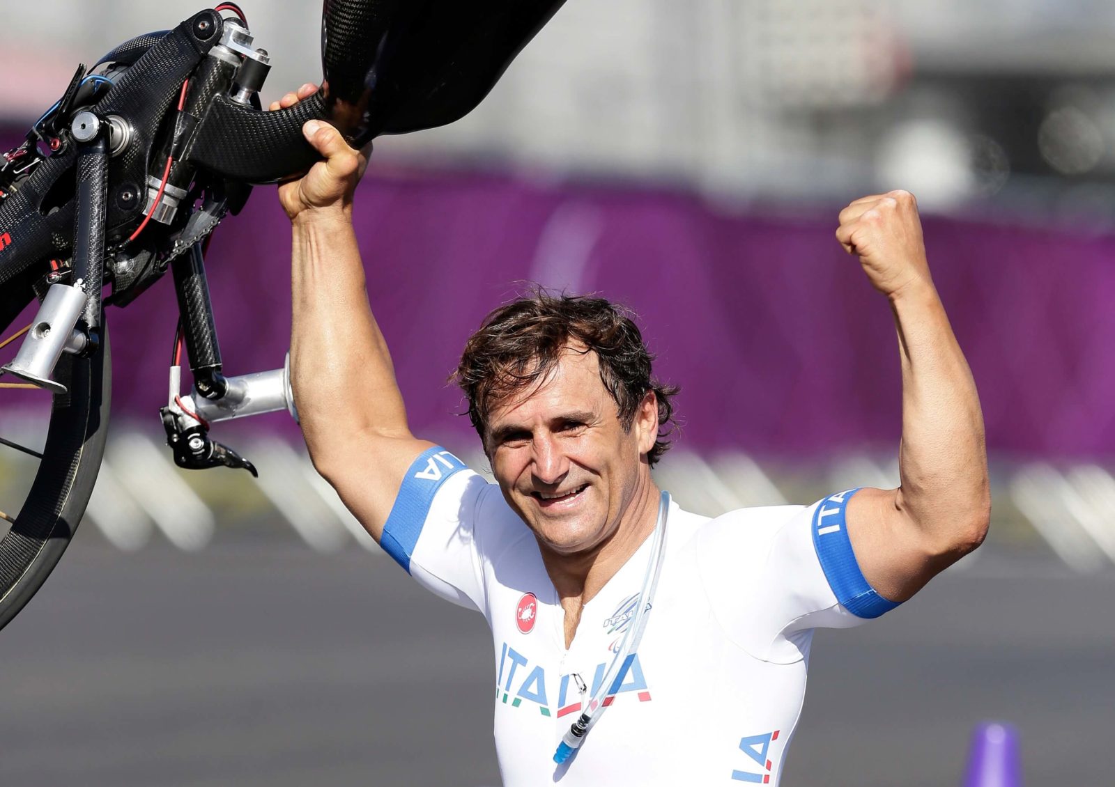 Alex Zanardi alla Dallara Academy -Talk conference sul tema “Trasformare i limiti in opportunità”