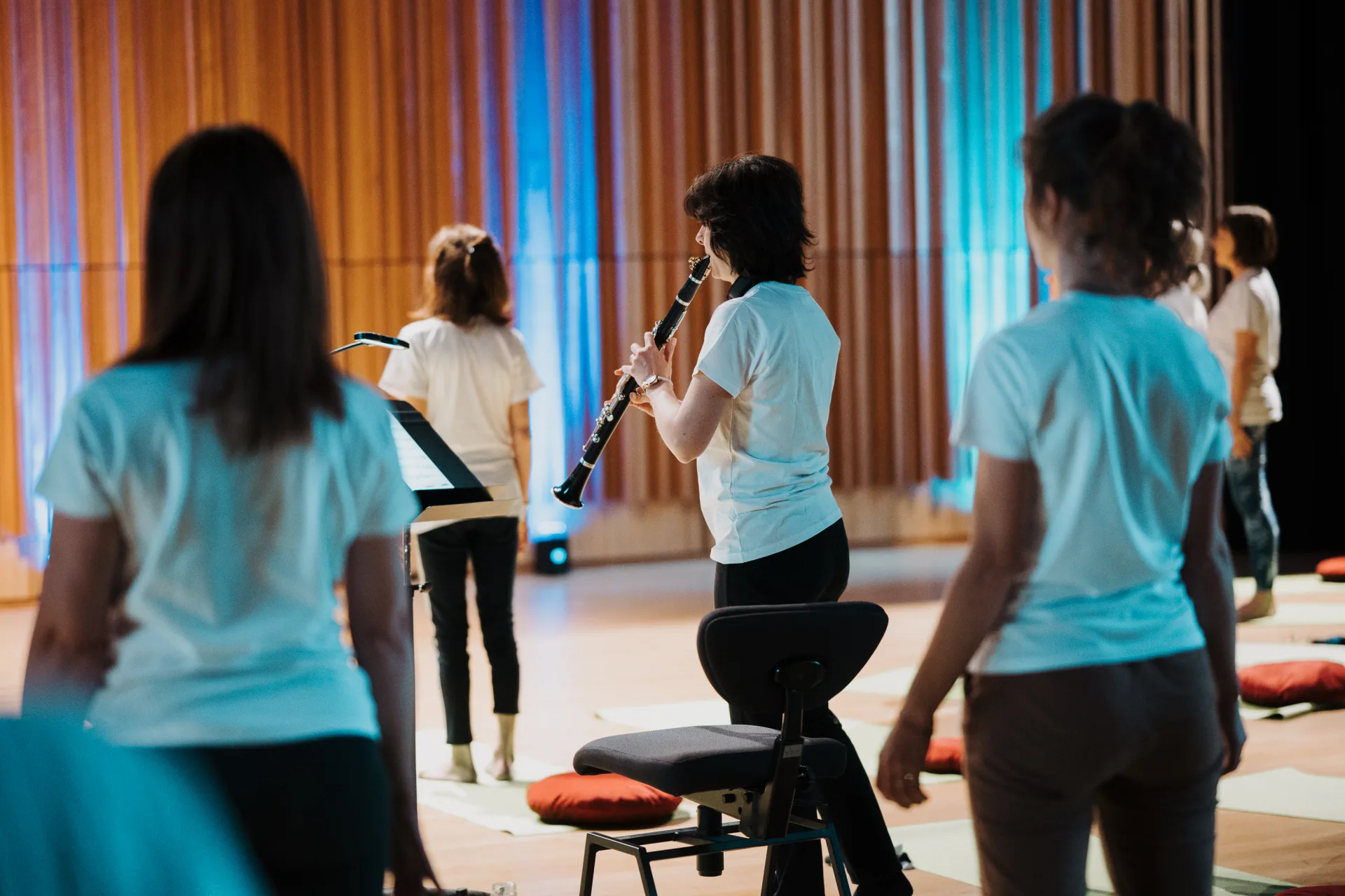 Incontro di rilassamento, benessere e ascolto musicale per caregivers e famiglie del progetto Music Elisir